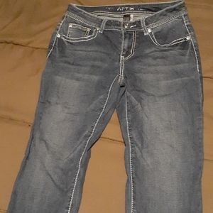 APT9 Skinny Jean Capri Size 2